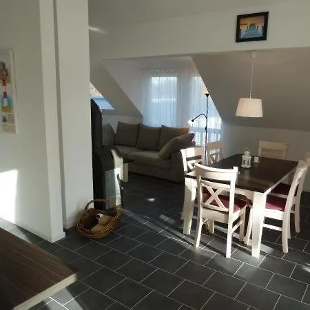 Fewo-15-3-ferienwohnung-in-graal-mueritz